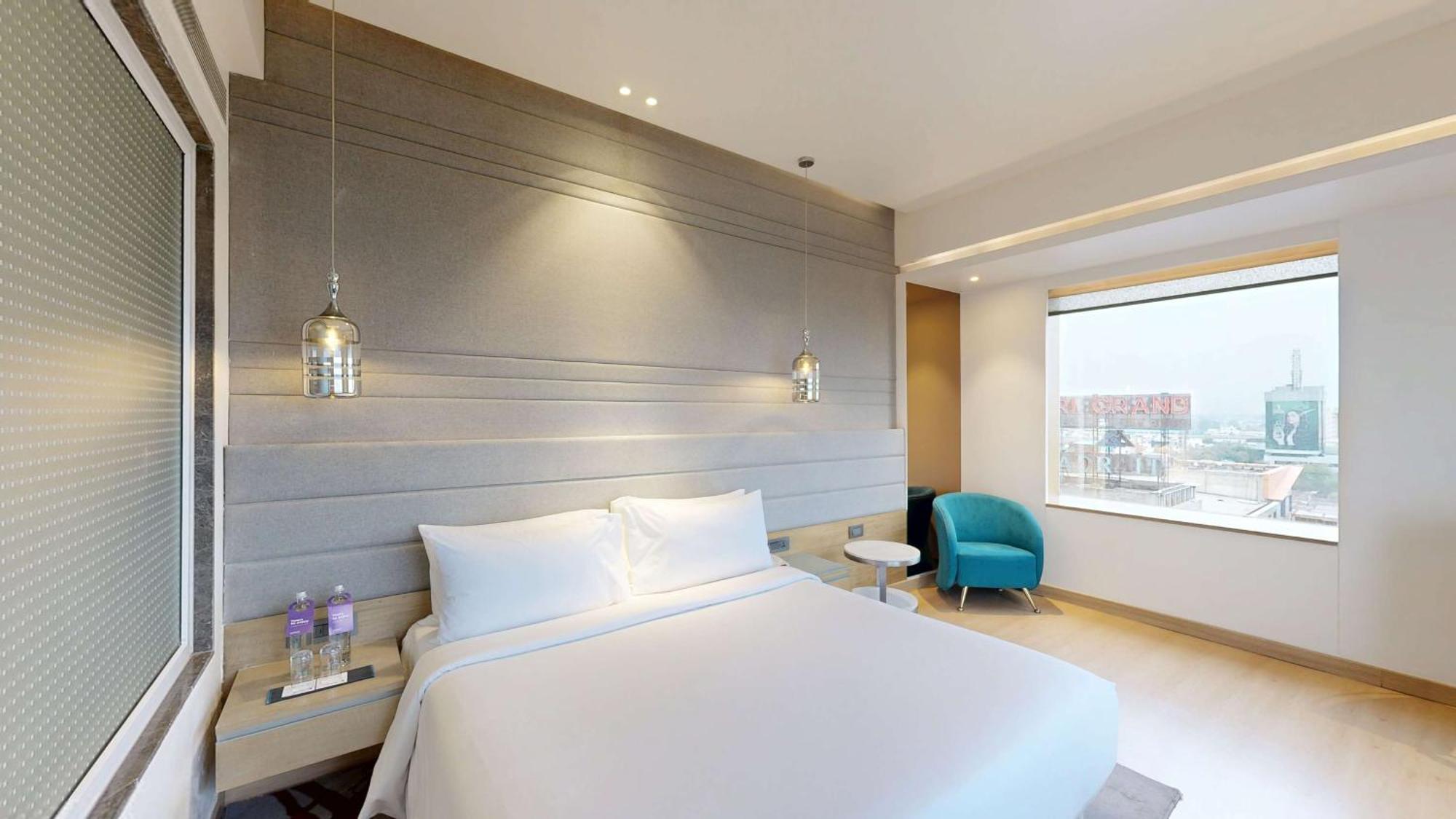 ホテル Radisson Blu Towers Kaushambi Delhi Ncr ガーズィヤーバード エクステリア 写真 Deluxe Room